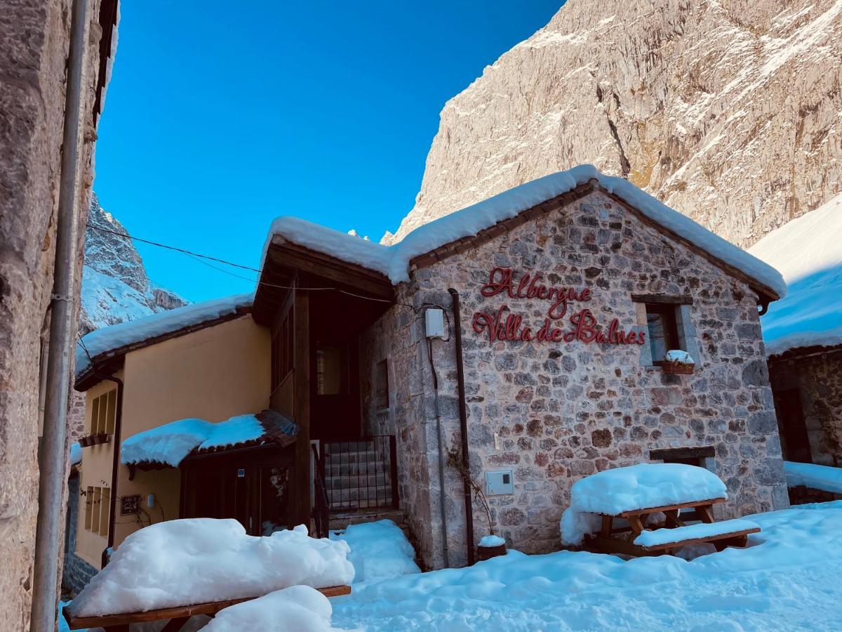 Albergue Villa De Бульнес Екстер'єр фото